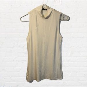 Express white turtleneck fitted tank top size S M-117